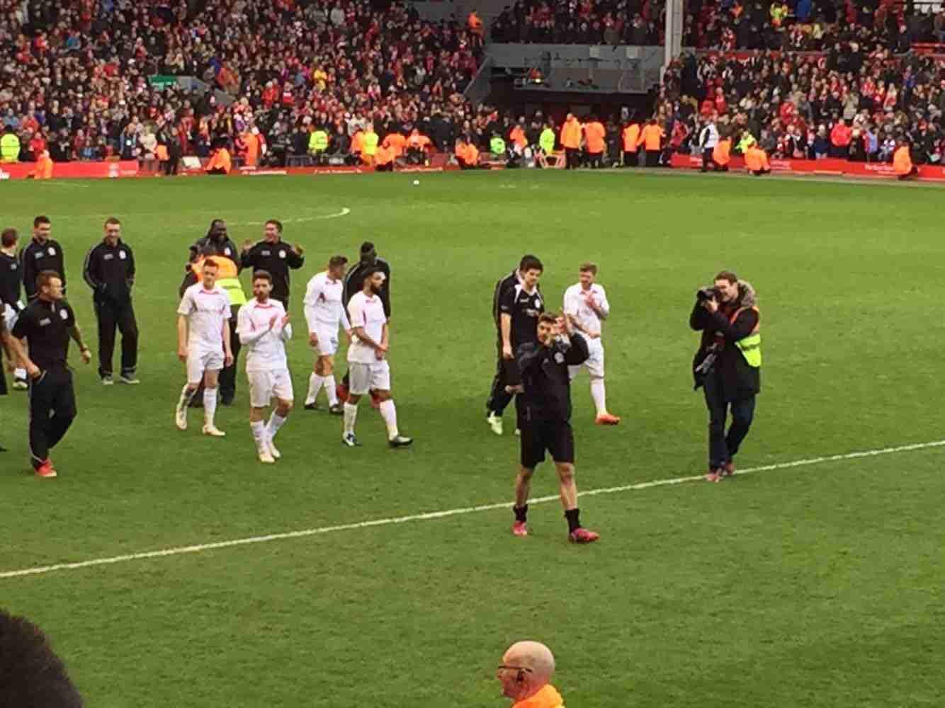 一场1-1，西甲彻底乱了：皇马仅1分领跑！53岁匪帅：我最看好巴萨