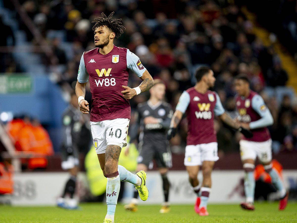 托尼：劳塔罗是国米的灵魂，但他在队友面前应多展现出笑容