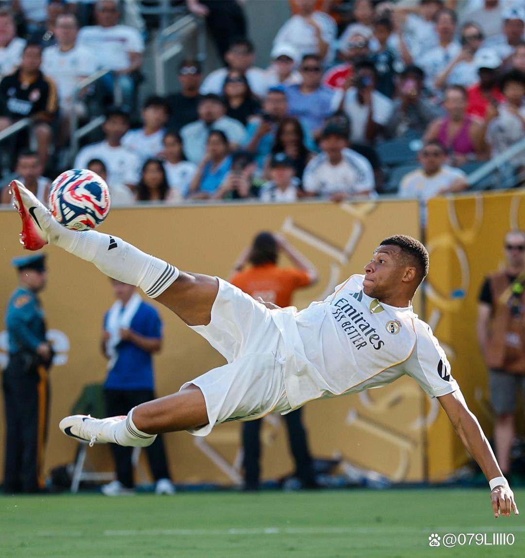 公牛伤病报告：科比·怀特&赫尔特、武切维奇今日可出战