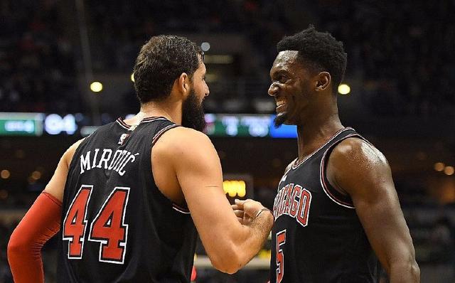 阿莫林率曼联客场逆转迪亚洛绝杀造点